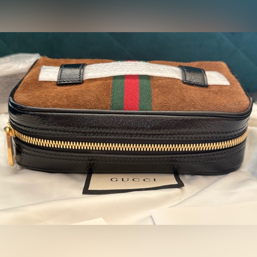 Gucci Black and Brown Belt Bag with Gold Accents - Picture 6 of 16